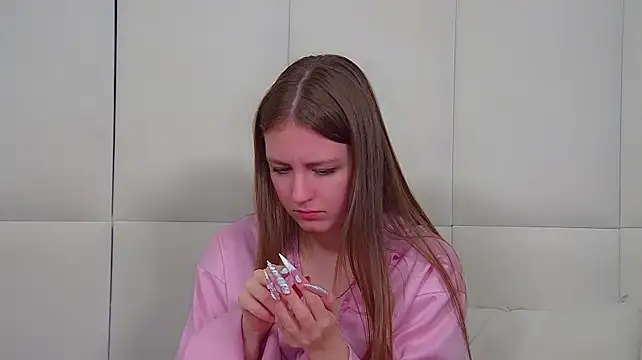 SofiaSarvains' Live XXX Chat
