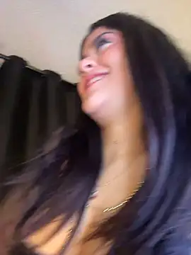 Chanel-fire's Live XXX Chat