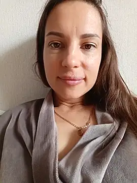 She-Moonn Webbikameraesitys