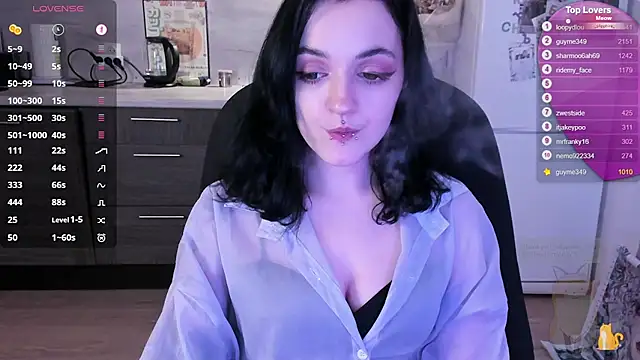 Chatroom XXX en direct de lina__tyaaan