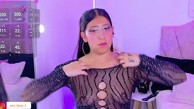 Chat +18 de Sara_Blum ao vivo
