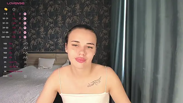 Kseni_a élő XXX-chatje