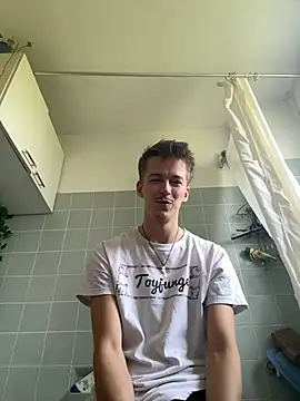 XXX chat uživo modela Toyjungee