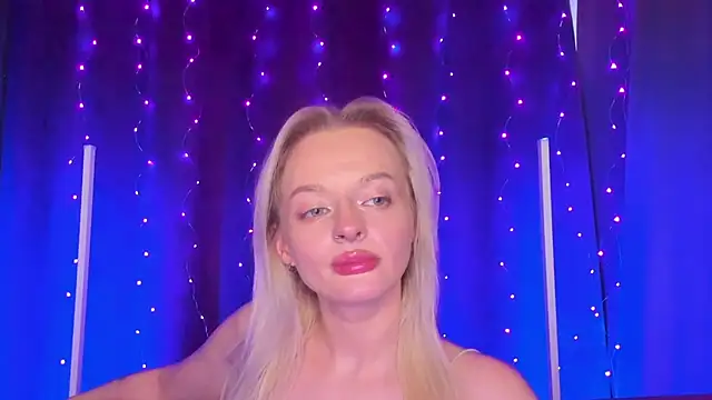 AlessaKiss' Live XXX Chat