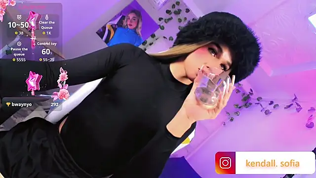 Sophiaa_doll_n Webbikameraesitys