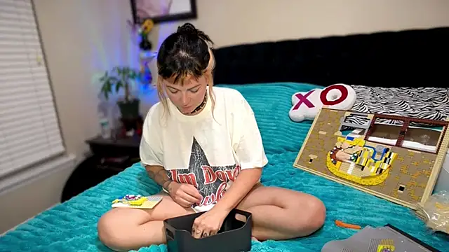 MarlaFknSinger's Live XXX Chat