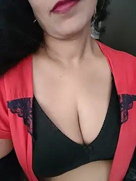 Mansi_-Sharma 在線直播表演