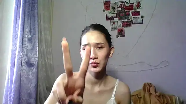 NickiKisinger 라이브 XXX 채팅