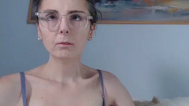 צ'אט XXX בשידור חי של cleophee