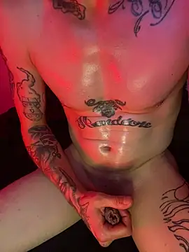 הופעת וובקאם של xChrisjThomW