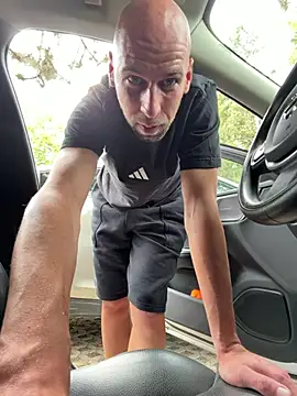 Oliver_outside Webcam-Show