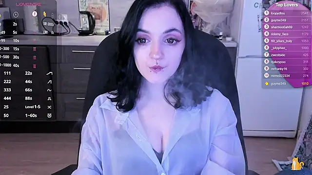 lina__tyaaan live XXX chat
