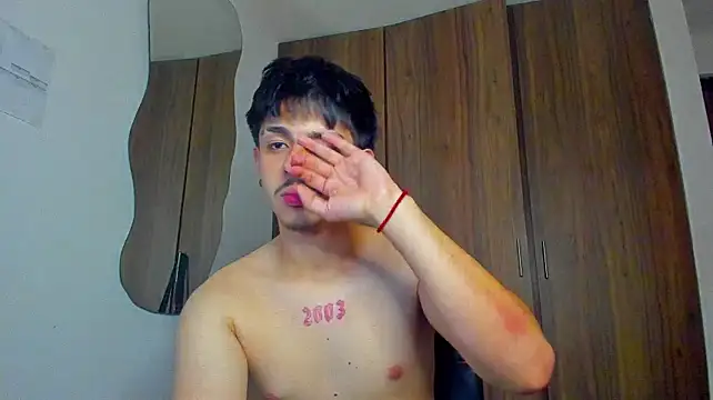 Maximo_Miller's Webcam Show