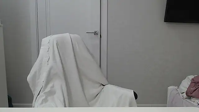 Webkamerová show maxi_foxxx