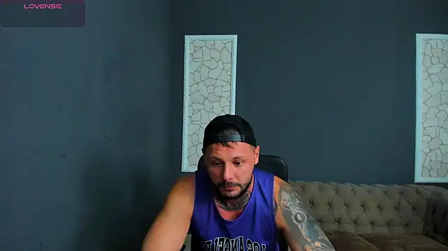 BrianHunts – Naživo XXX chat