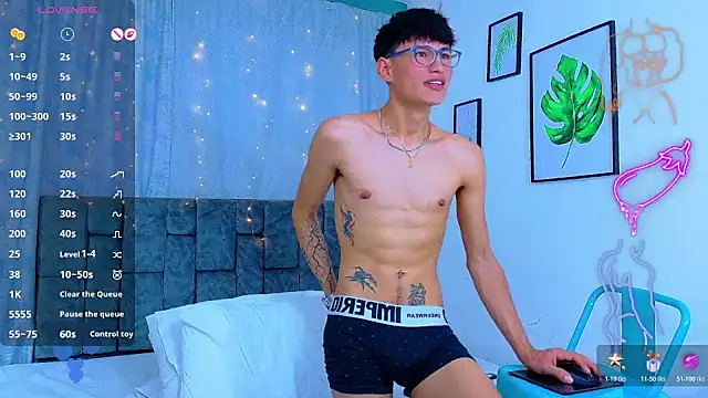 NicolasTorrez Live XXX Chat