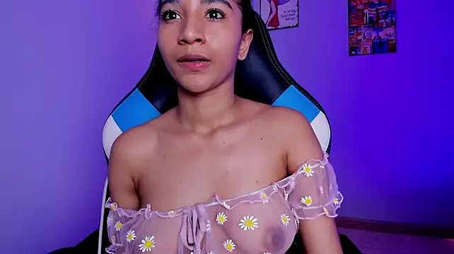 Živý XXX chat Emily_bruss