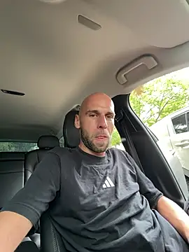 Oliver_outside XXX чат на живо