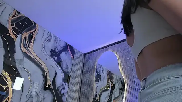MelodySweett's Live XXX Chat