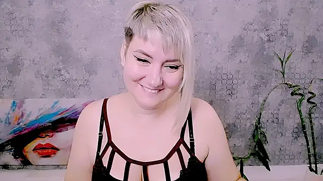 Djullia Adlı Modelin Canlı XXX Sohbeti
