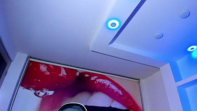 _Briana_kim XXX чат на живо