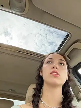 DollyTall live XXX chat