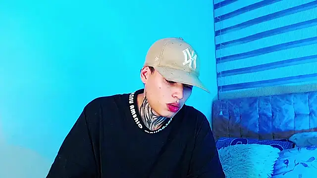 _justinmoon2 Chat XXX live