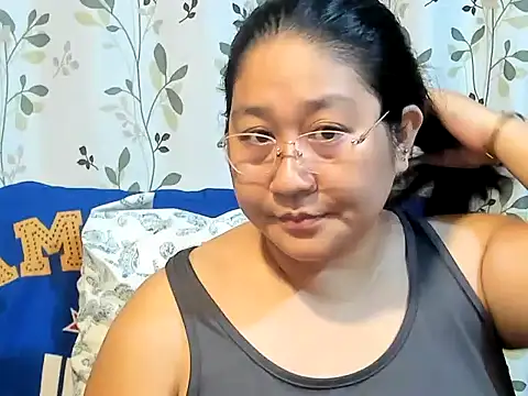 Chat XXX en directo de CHUBBY_ANGEL09