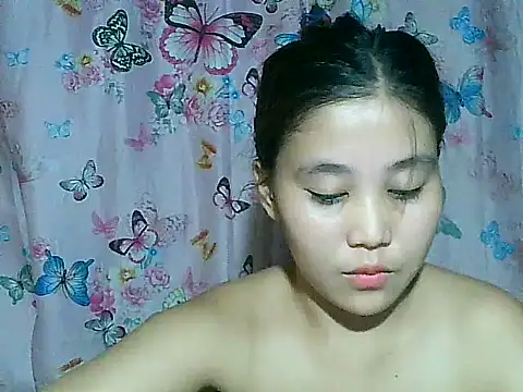 Chat +18 de SexyAsianPussy4u ao vivo