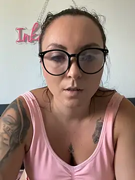 دردشة InkedCurly_L الجنسية المباشرة