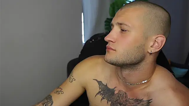 Živý XXX chat Igor_Wilde
