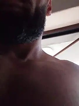 Tranda91 লাইভ XXX চ্যাট