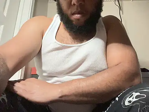 Cloudyy_Dayze24 webkamer ás műsora