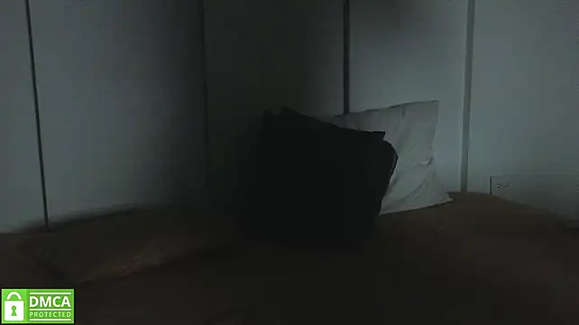 Jake_muller2: διαδικτυακό σόου στην κάμερα