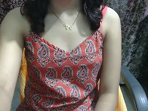 Adorable_Ayesha – Live XXX-chat