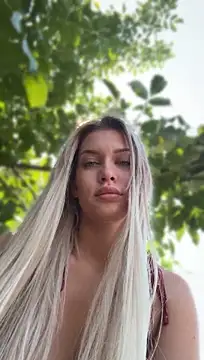 KikiWatson 即時 XXX 聊天