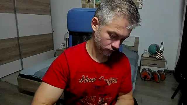 Chatroom XXX en direct de RobbyShawz