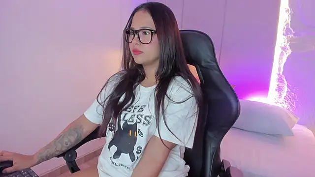 isabella_florez Chat XXX live