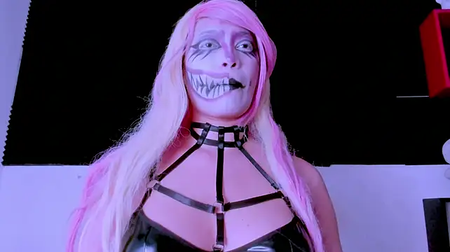AkaliD 即時 XXX 聊天