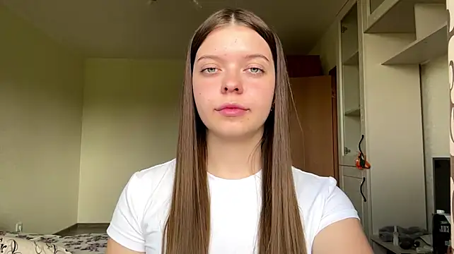 Chat XXX en directo de IvyWild