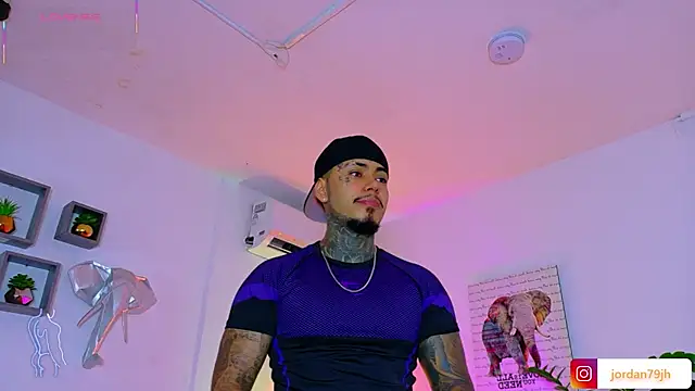 Chat +18 de JordanSmiith_ ao vivo