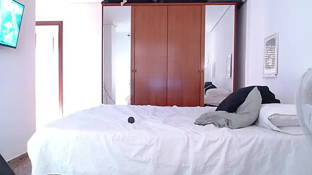 THIAGOEVA XXX чат на живо
