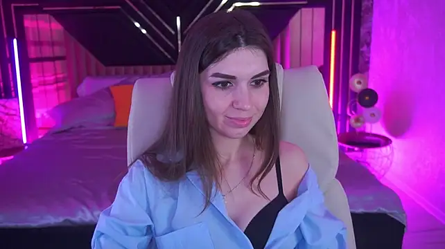 KylieJoyys' Live XXX Chat