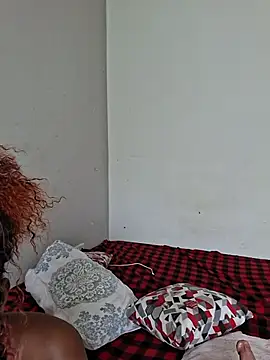 Kamdollie Adlı Modelin Canlı XXX Sohbeti