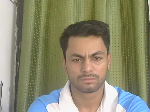Stubborndesiboy live XXX chat