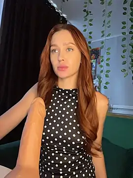 LittleFox___ Adlı Modelin Canlı XXX Sohbeti