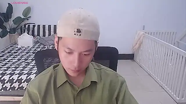 yichen008 élő XXX-chatje