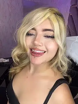 Chatroom XXX en direct de lya_nekko_
