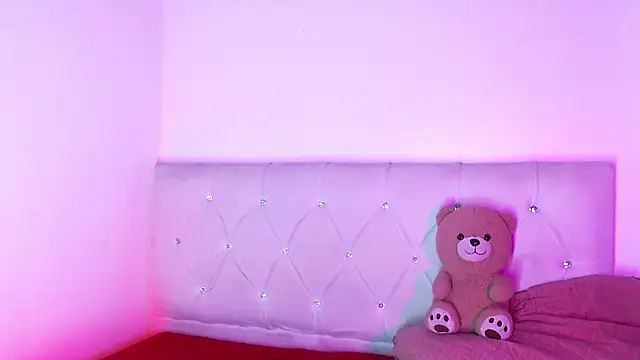 Angel_foxc13 现场XXX聊天