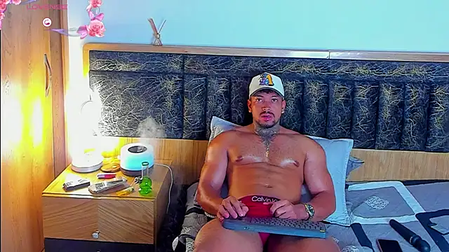 Stiven_collins' Live XXX Chat